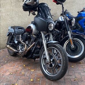 Meet your Posher, Adam